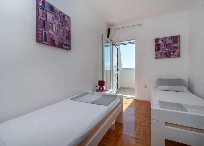 Okrug Gornji 8 * Trogir