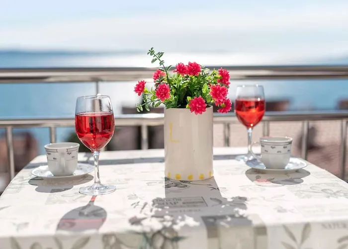 Okrug Gornji 8 Appartement